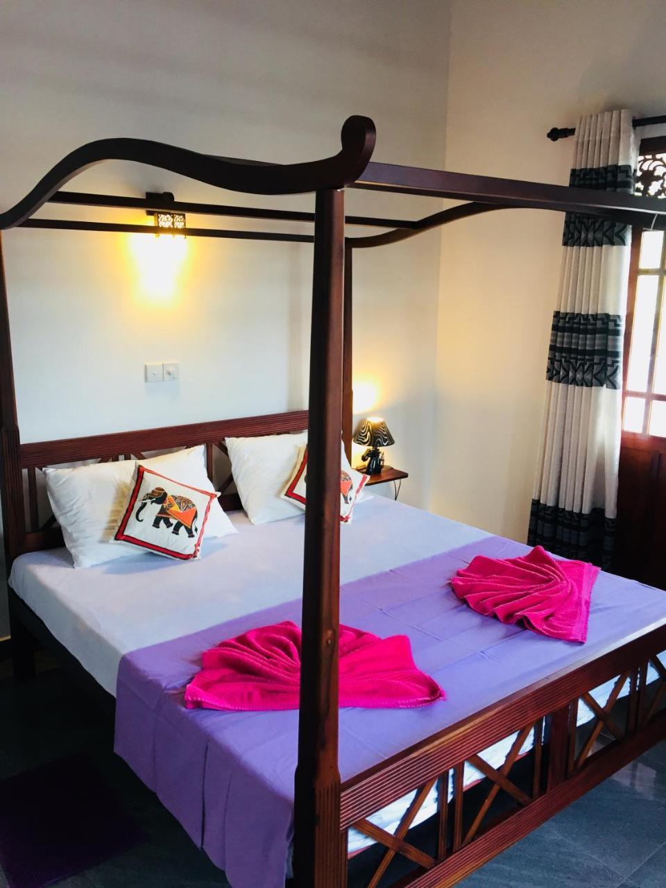 Sanjula Apartments Hikkaduwa Εξωτερικό φωτογραφία