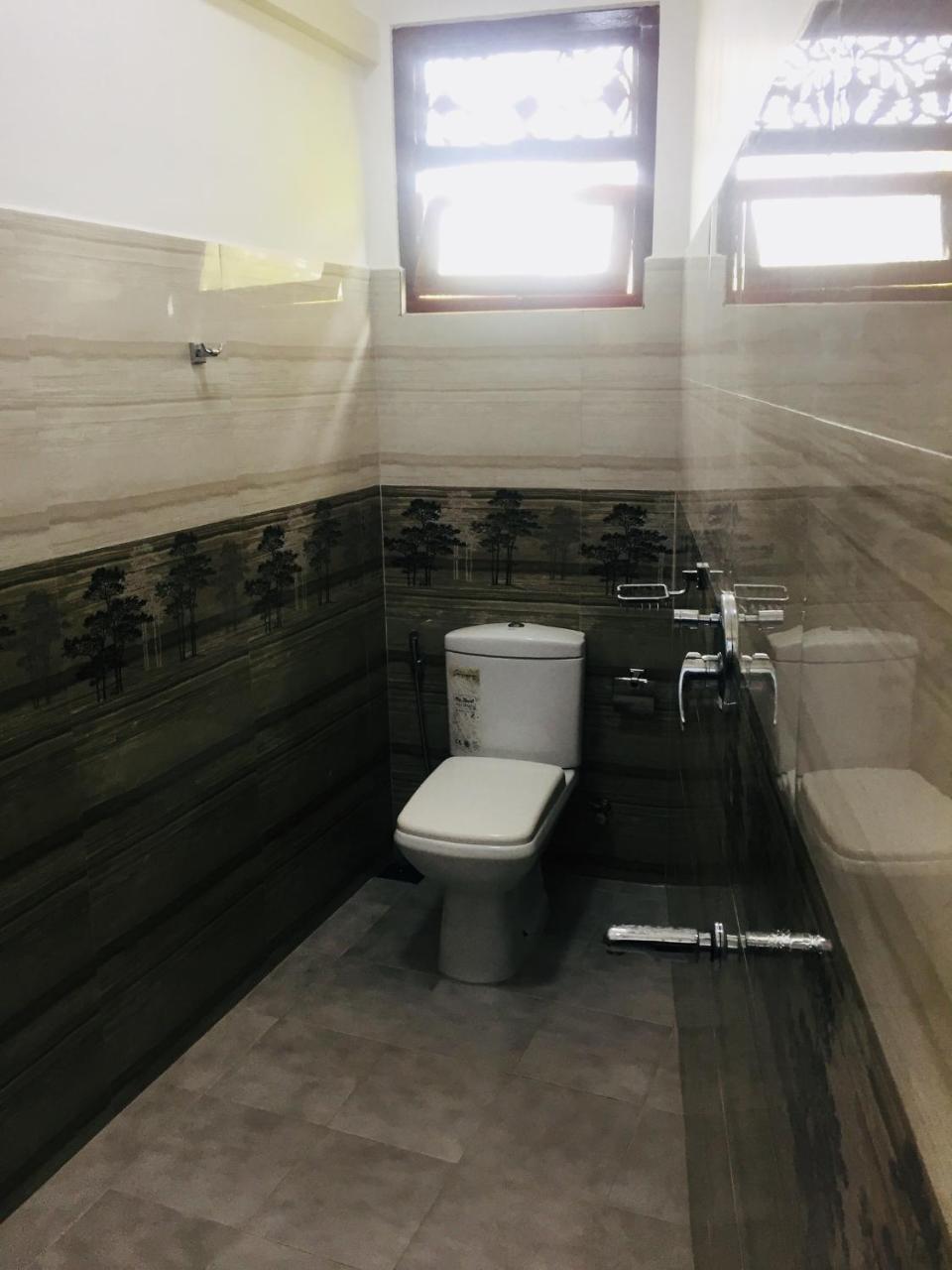 Sanjula Apartments Hikkaduwa Εξωτερικό φωτογραφία