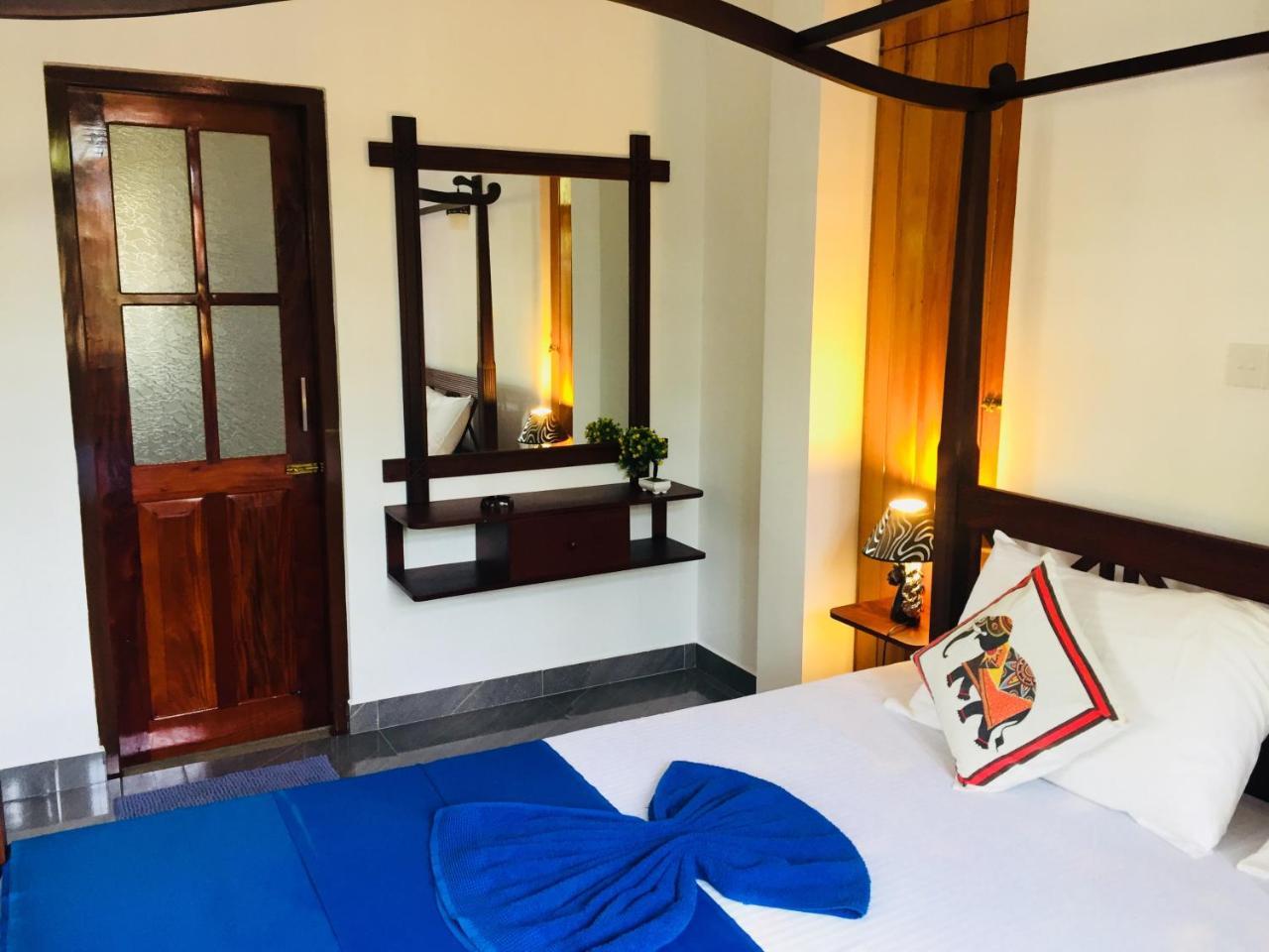 Sanjula Apartments Hikkaduwa Εξωτερικό φωτογραφία